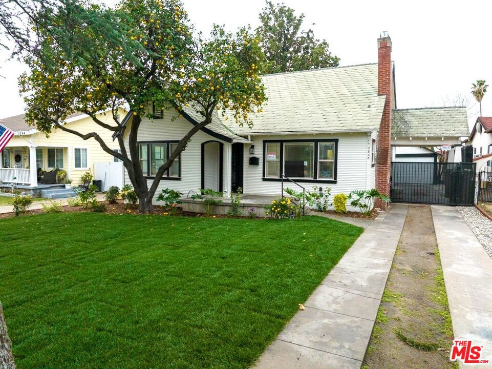 2848 N Arrowhead Avenue, San Bernardino, CA 92405