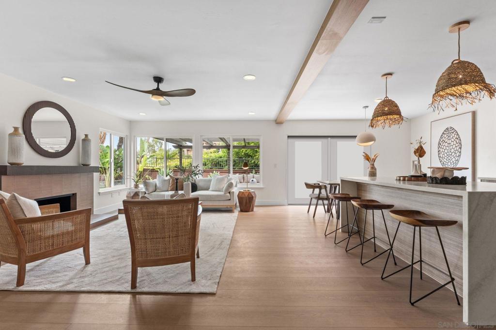 2543 Luciernaga St - photo 7