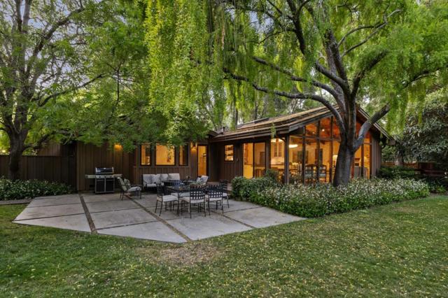 3323 Woodside Road, Woodside CA: https://media.crmls.org/mediaz/1ce92443-7e70-4372-8282-b455661ab54c.jpg