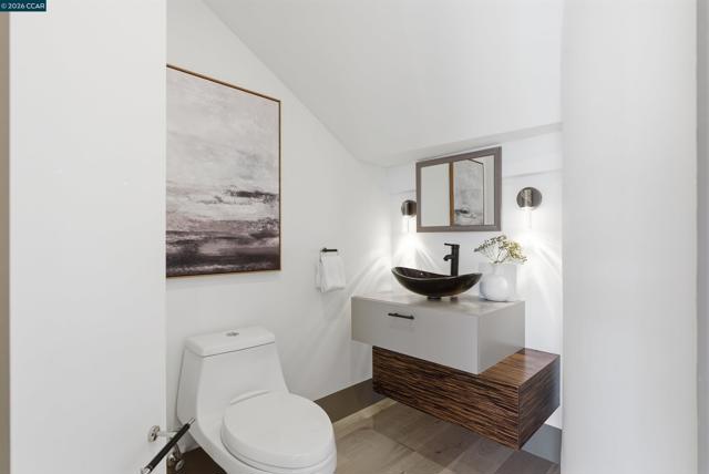 Image 13 of 48 For 11 Bigleaf Road