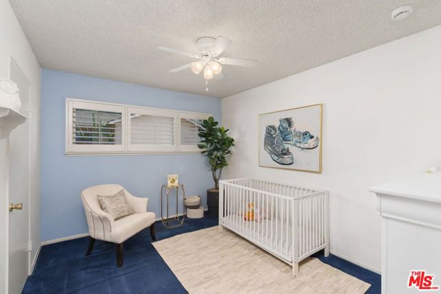 15241 Septo Street, Mission Hills (San Fernando) CA: https://media.crmls.org/mediaz/1ceae544-676f-462e-ab48-fbc3322540e5.jpg