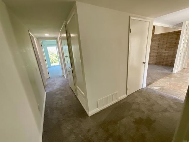 Detail Gallery Image 26 of 49 For 3128 Governor Dr, San Diego,  CA 92122 - 4 Beds | 2 Baths