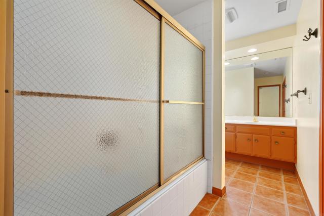 Image 12 of 18 For 16902 Via De Santa Fe  7