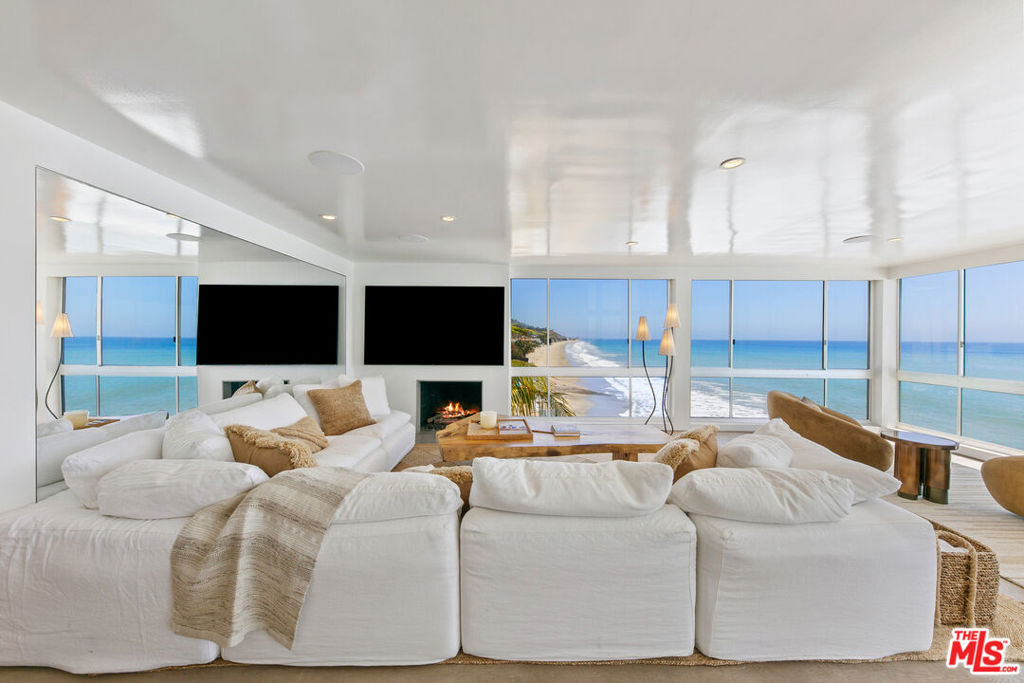 22548 PACIFIC COAST Highway #311