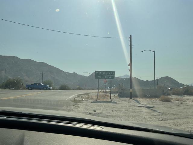 76 Desert Shores Drive, Thermal CA: https://media.crmls.org/mediaz/1cf220b9-170e-46e2-89fc-9d62e0ff063b.jpg