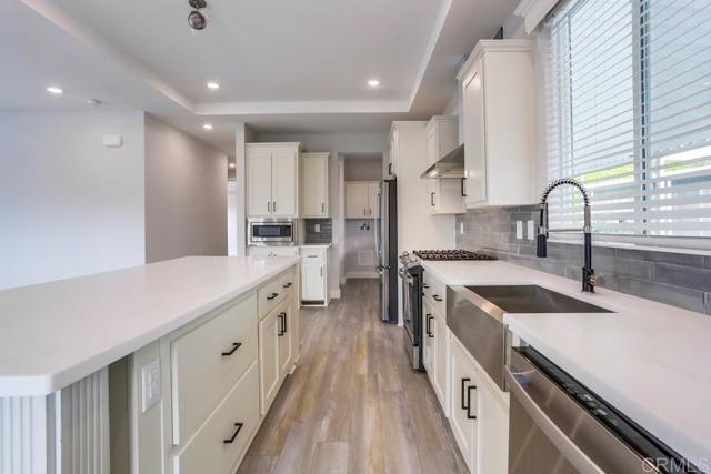 4650 Dulin Road, Fallbrook CA: https://media.crmls.org/mediaz/1cf26d74-6500-4158-9cb4-fbd69877edc5.jpg