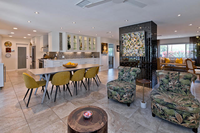 2200 E Acacia, Palm Springs CA: https://media.crmls.org/mediaz/1cf2be6d-f48c-49e9-81c6-42b46f457259.jpg