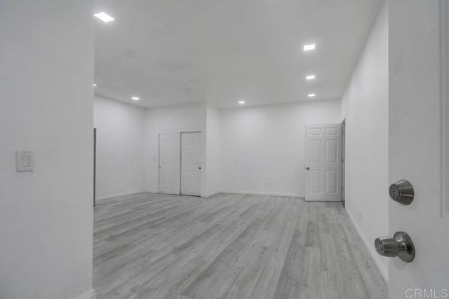 Image 3 of 35 For 734 Grand Avenue