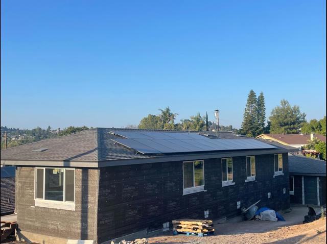 3335 37 S Barcelona St., Spring Valley CA: https://media.crmls.org/mediaz/1cf31158-0f8b-4832-824e-4a30885107b0.jpg