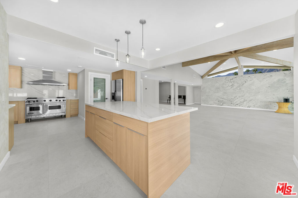 MLS #25597877 image #39