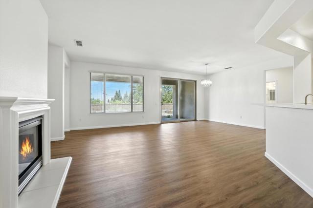 1826 Grand Pheasant Lane, Lincoln CA: https://media.crmls.org/mediaz/1cf45bd2-bc76-43f6-8015-ae8be52a0295.jpg