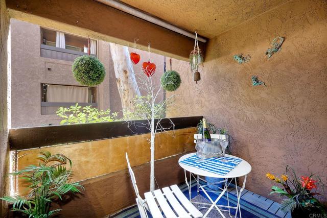 Detail Gallery Image 17 of 43 For 10250 Caminito Cuervo #15,  –,  CA 92108 - 2 Beds | 2 Baths