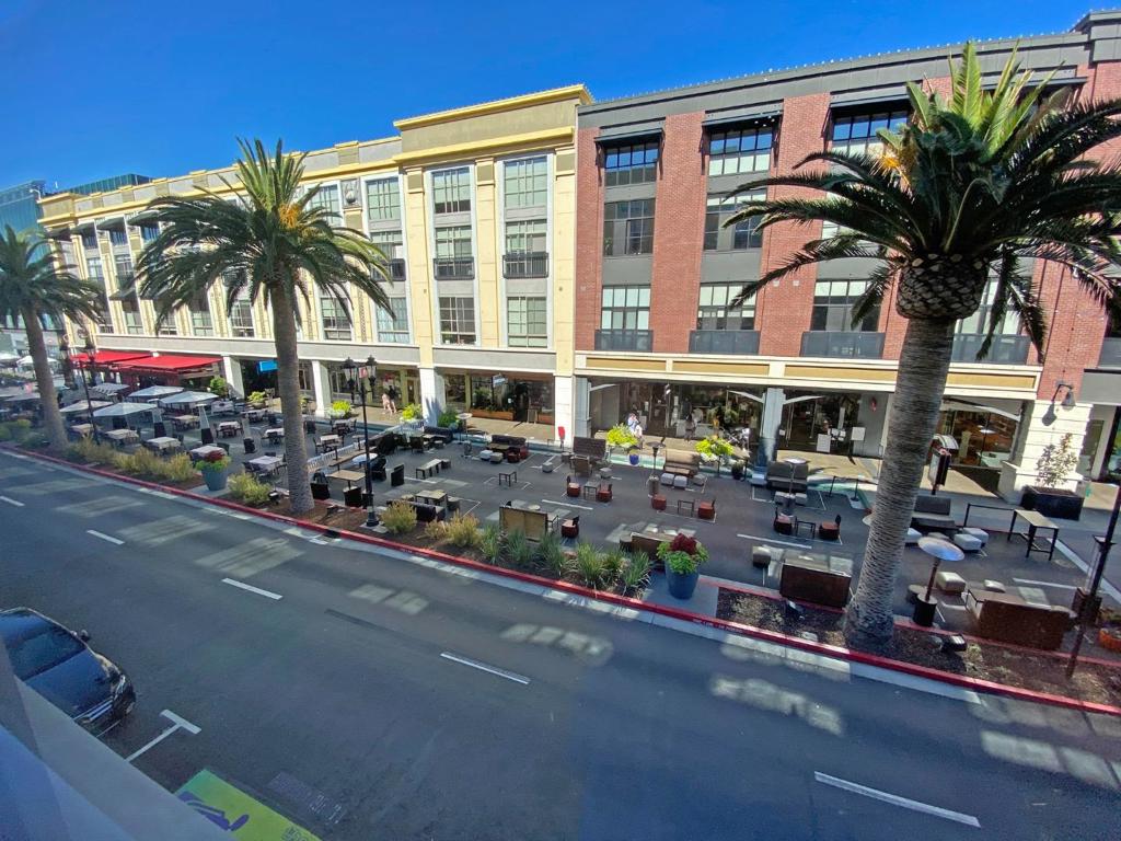 333 Santana Row #223