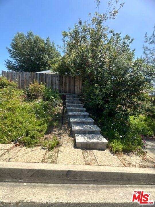 20338 Coulson Street, Woodland Hills CA: https://media.crmls.org/mediaz/1cf72d1e-6ffe-4a7c-b962-ef9f989cd291.jpg