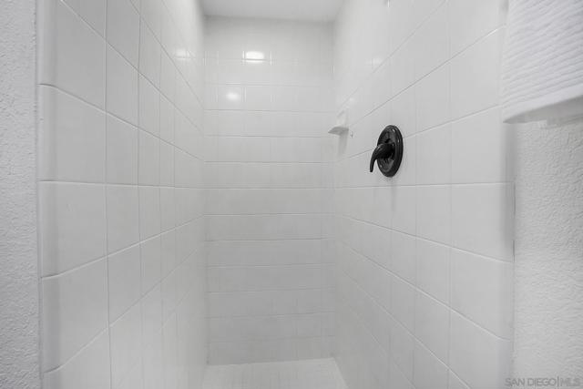 6602 Beadnell Way, San Diego CA: https://media.crmls.org/mediaz/1cf83f50-1f18-4f19-b6a8-dc5682aa3377.jpg