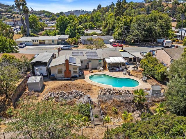 4039 Citradora Dr, Spring Valley CA: https://media.crmls.org/mediaz/1cf8e8d9-25d2-49d0-a706-f869b88945ef.jpg