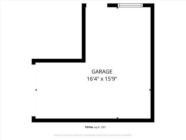 367 College Street, Hollister CA: https://media.crmls.org/mediaz/1cf9be38-68f6-43ad-adc1-a318d51cac12.jpg