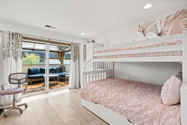 265 S Bayview Avenue, Sunnyvale CA: https://media.crmls.org/mediaz/1cfaea48-98a5-4116-8c00-d0c9466890ec.jpg