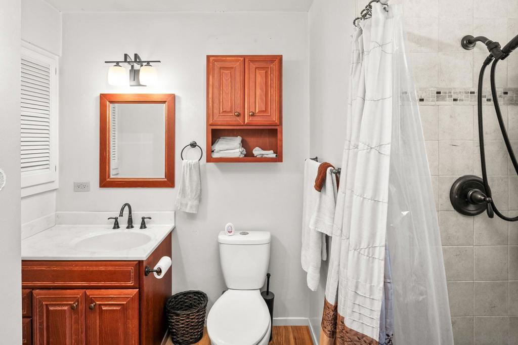 https://media.crmls.org/mediaz/1cfb41a0-2611-40e3-a750-6e70b82811e9.jpg?preset=X-Large