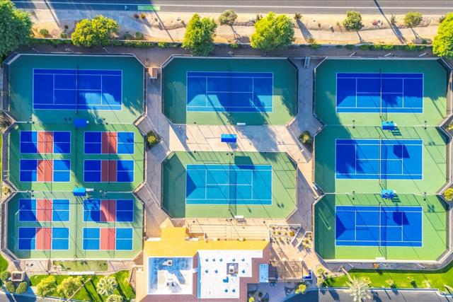 44 Acapulco Drive, Palm Desert CA: https://media.crmls.org/mediaz/1cfb4f7f-3b44-42db-a0b3-e3cef79a1a2b.jpg