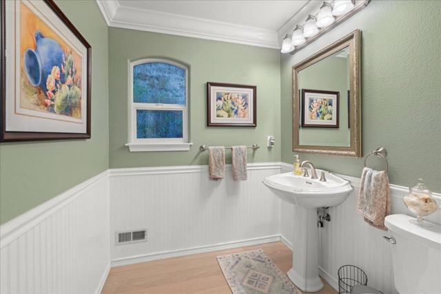 136 Teresita Way, Los Gatos CA: https://media.crmls.org/mediaz/1cfbd2b7-21db-40cd-b0bf-ae1b7f28f225.jpg