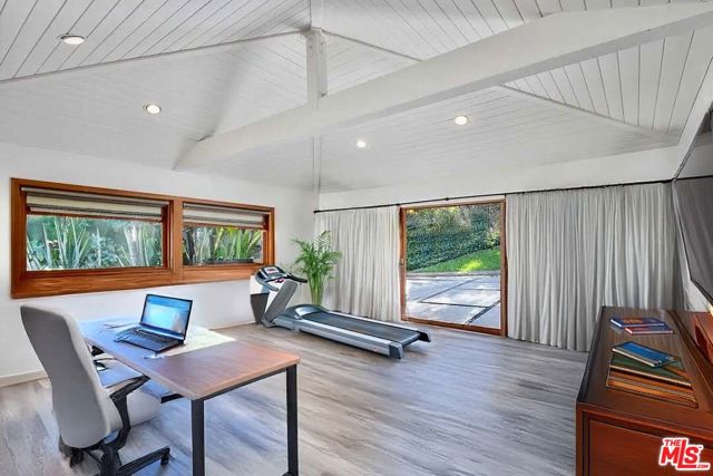 Drew Fenton | 1000 Stradella Road Los Angeles CA | MLS: 7195290