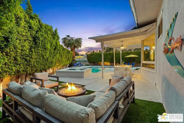 2324 N Girasol Avenue, Palm Springs, CA 92262