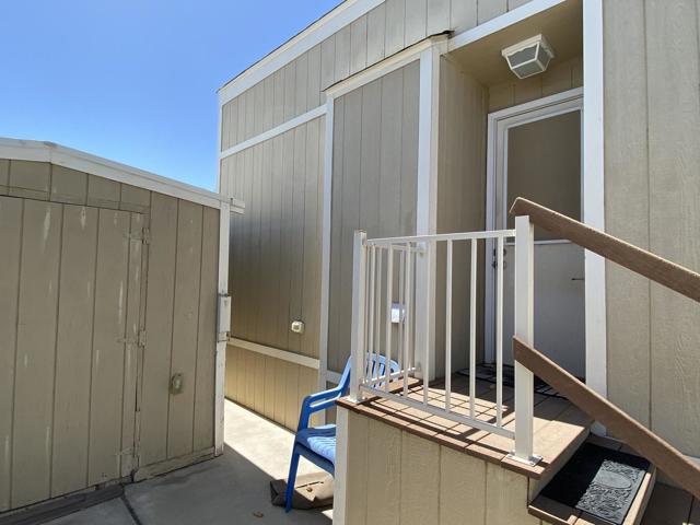 17777 Langlois Road, Desert Hot Springs CA: https://media.crmls.org/mediaz/1cfc5f14-6482-4ea8-b44c-9986213be9c2.jpg