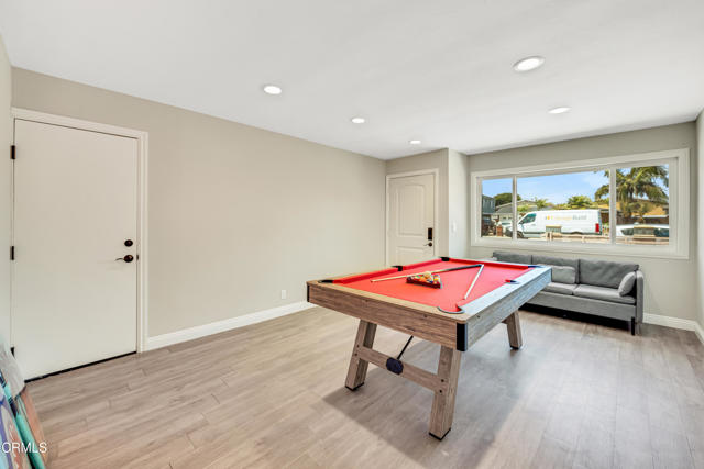 Detail Gallery Image 11 of 44 For 7562 Washington Dr, Huntington Beach,  CA 92647 - 3 Beds | 2 Baths