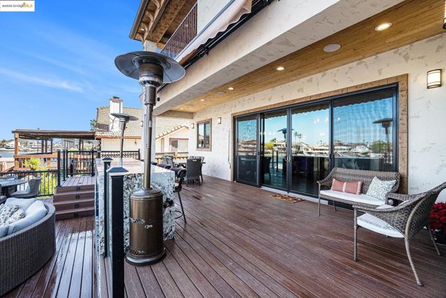 2012 Windward Pt, Discovery Bay CA: https://media.crmls.org/mediaz/1cfd1e3f-3e2b-4a78-9538-37e1a48baad9.jpg