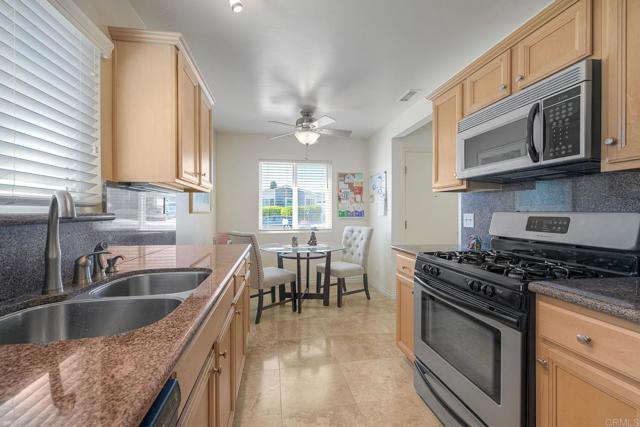 3711 Mira Pacific Drive, Oceanside CA: https://media.crmls.org/mediaz/1cfda502-d9ec-4b33-933b-887232664cd3.jpg