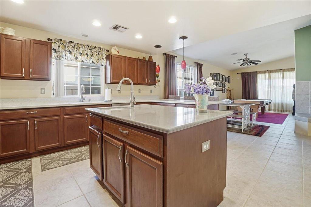 MLS #219137544DA image #4