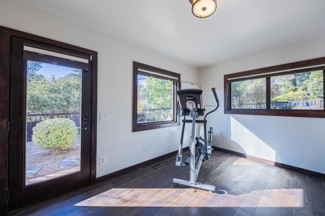 25685 Morse Drive, Carmel CA: https://media.crmls.org/mediaz/1cfe5a12-7151-46cd-99f3-cdd88c6c26fc.jpg