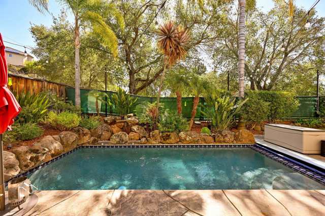 5233 Boulder Ct, Concord CA: https://media.crmls.org/mediaz/1cfed8d3-cea0-4da6-8c5a-5b8f8f6f1df4.jpg