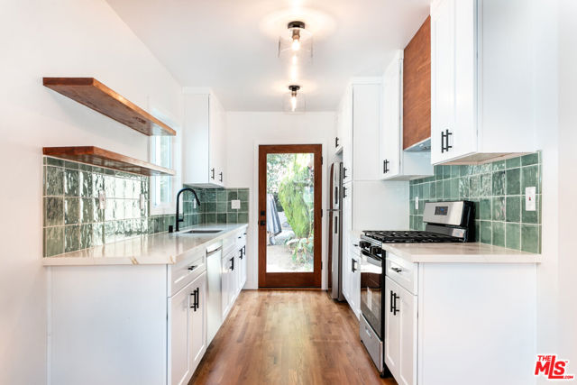 6221 Arroyo Glen Street, Los Angeles CA: https://media.crmls.org/mediaz/1cfee581-4bcd-47a8-84cd-5670318c48f8.jpg