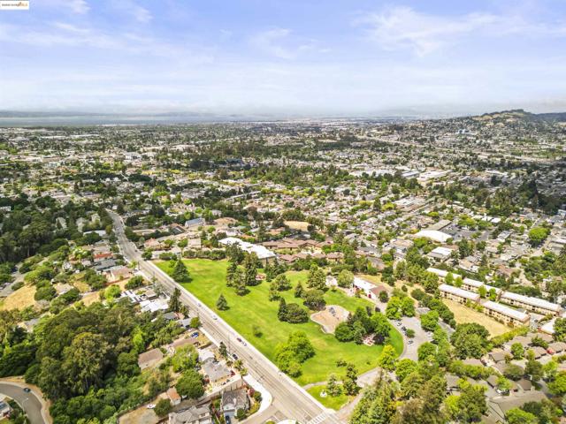 2326 D St, Hayward CA: https://media.crmls.org/mediaz/1cff7271-9f92-49cd-bb39-67e1d11c9917.jpg