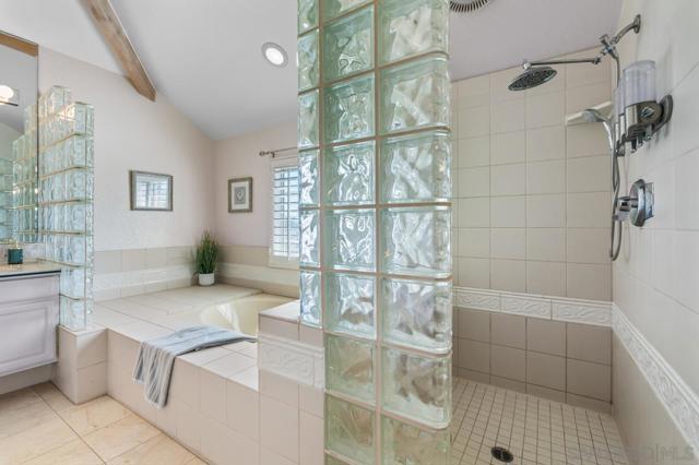 Image 27 of 53 For 12135 Caminito Corriente