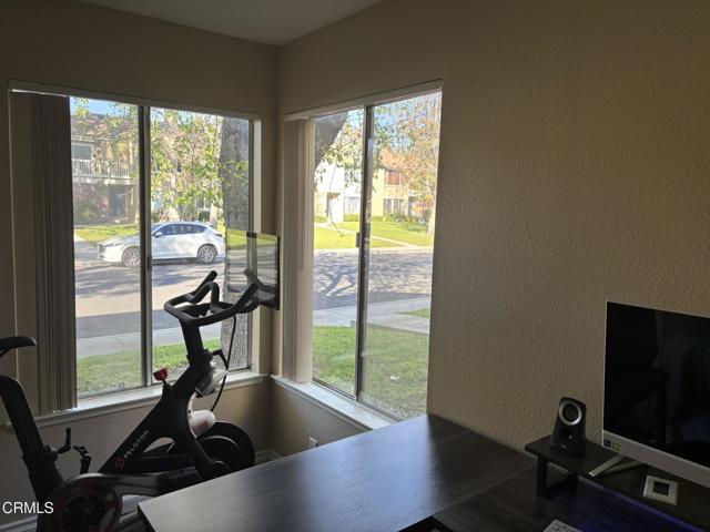 Detail Gallery Image 13 of 47 For 15006 Varsity #C,  Moorpark,  CA 93021 - 3 Beds | 2 Baths