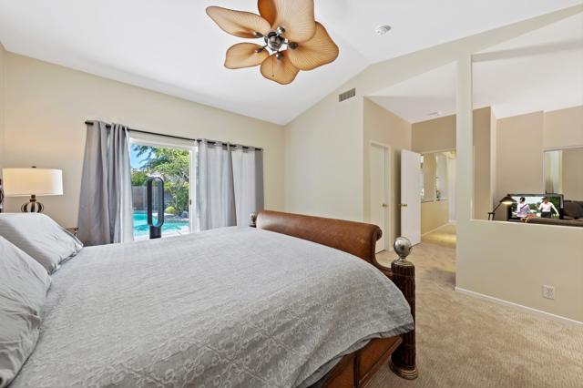 69350 Las Gardenias, Cathedral City CA: https://media.crmls.org/mediaz/1d011fd4-cb05-40f9-9b50-133cb16deb0b.jpg