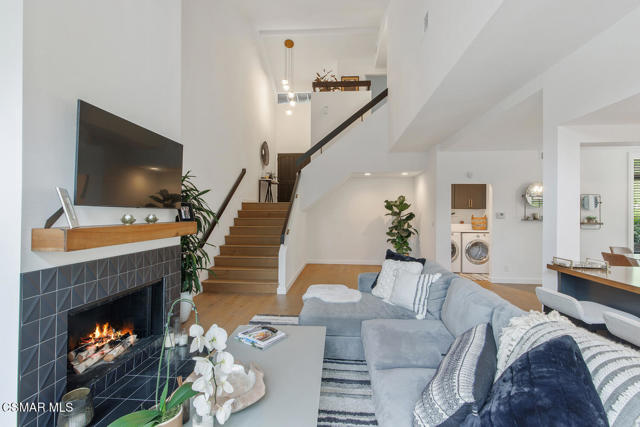 Living Room, Fireplace, Stairs