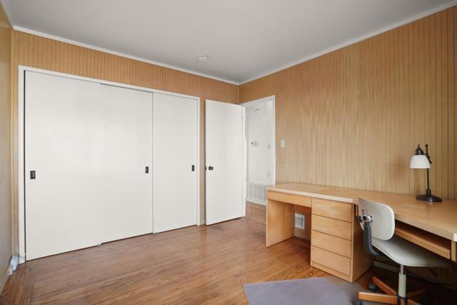 78 Seacliff Avenue, Daly City CA: https://media.crmls.org/mediaz/1d014d42-02af-485a-82c1-4e125d99e563.jpg