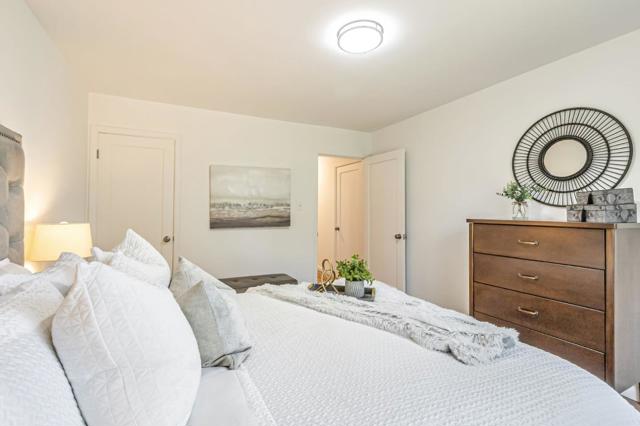 928 Peggy Lane, Menlo Park CA: https://media.crmls.org/mediaz/1d01b3fb-84f7-400f-b3b1-65d7617edda2.jpg