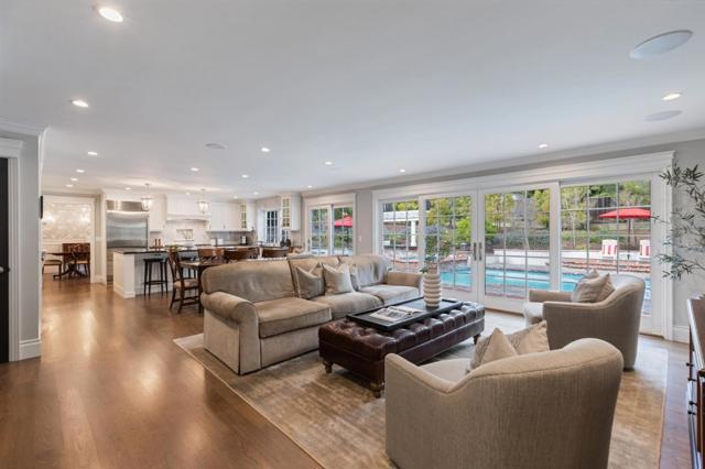 Image 22 of 81 For 15212 Janor Court