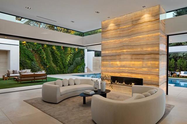 349 Walsh Road, Atherton CA: https://media.crmls.org/mediaz/1d023004-1cab-4a7e-97f9-6211df00c0cd.jpg