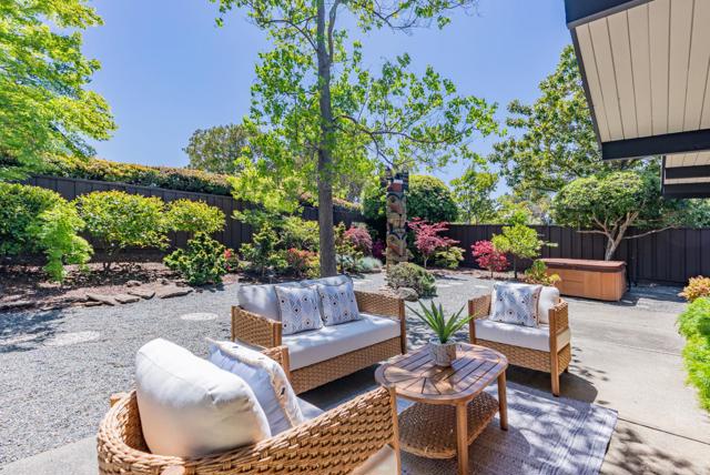 814 Beaverton Court, Sunnyvale CA: https://media.crmls.org/mediaz/1d0344bf-cd38-41da-8c62-9f3efba0a40d.jpg