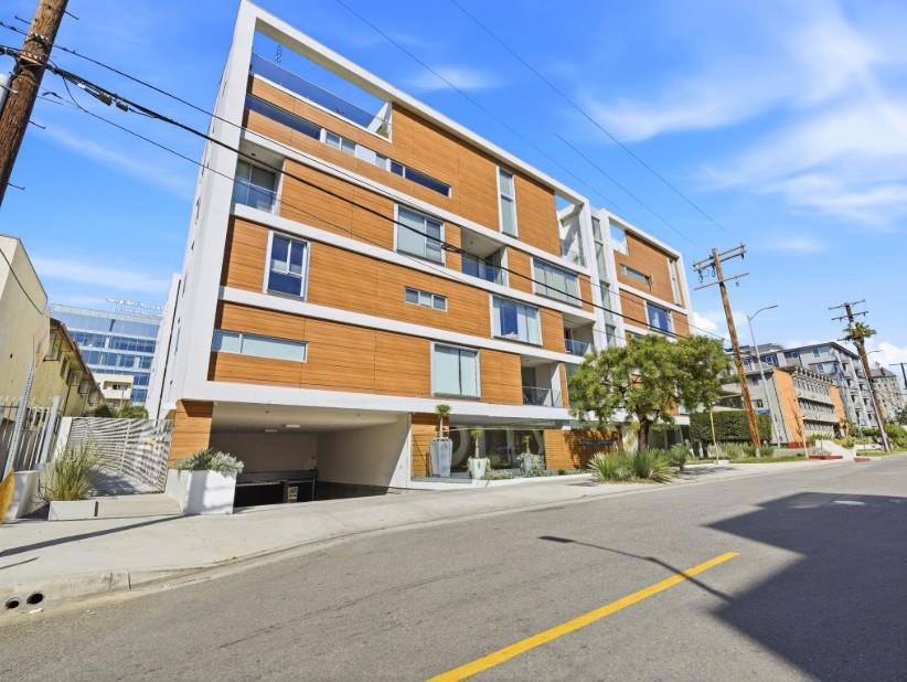 6735 Yucca Street #406