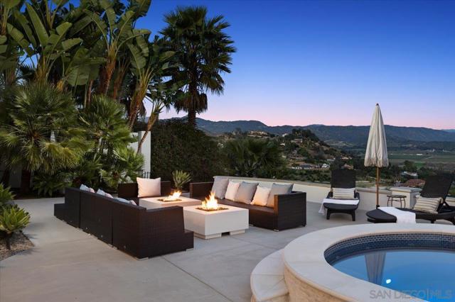 Image 3 of 75 For 2814 Paseo Del Sol