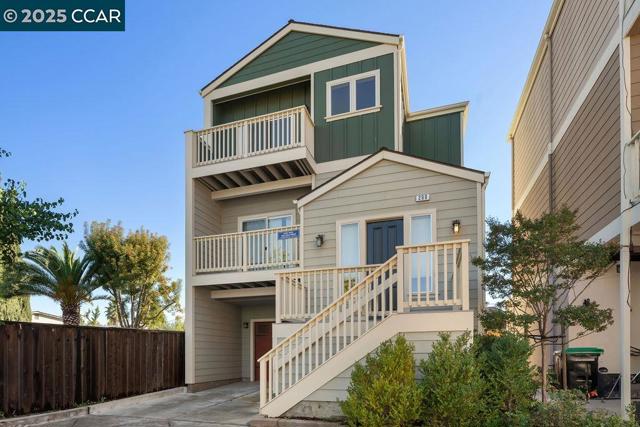 200 Valletta Ln, Pleasanton CA: https://media.crmls.org/mediaz/1d059b39-b03f-4e09-a7c8-021ec47394e8.jpg