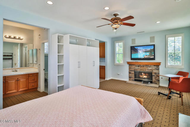 164 Via Sandra, Newbury Park CA: https://media.crmls.org/mediaz/1d05e367-4c8d-4e91-a380-0ce56c0c20ef.jpg