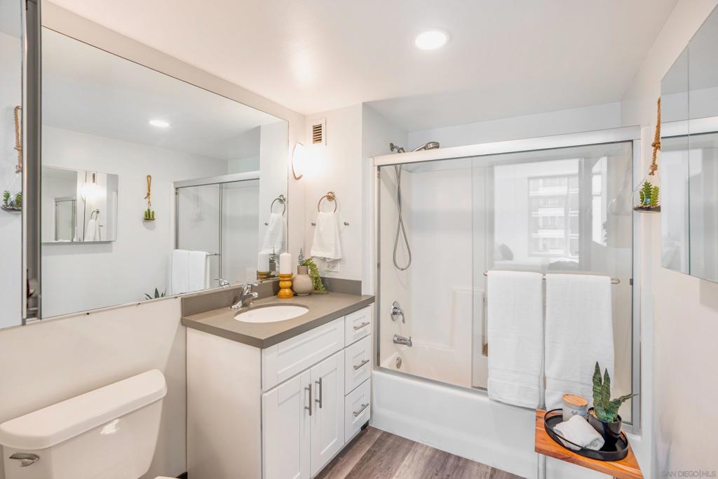 425 Beech - photo 16